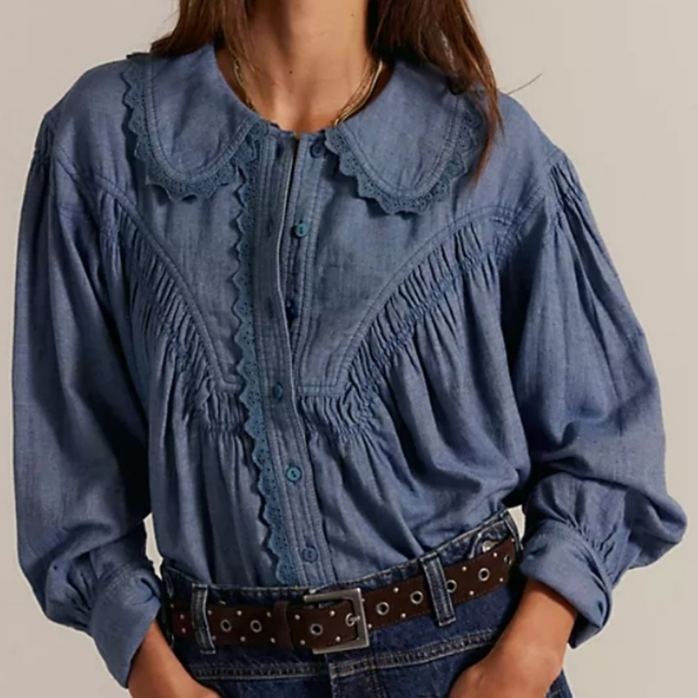 We The Free Summit Blouse In Baby Blues Sz M NWOT